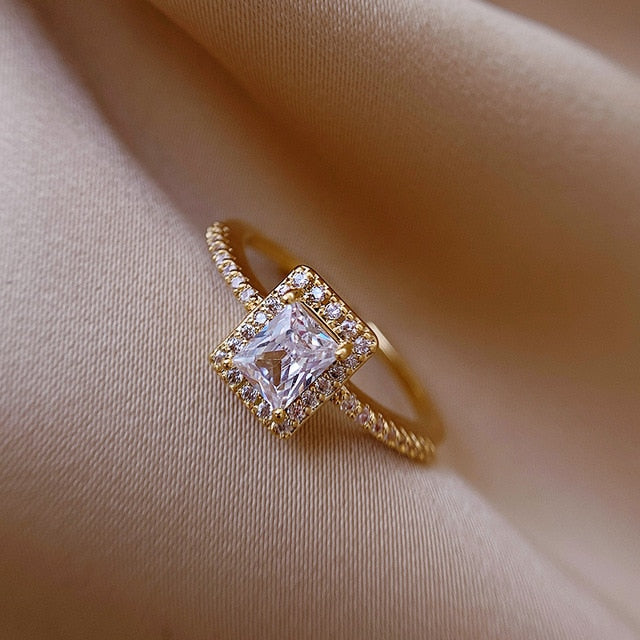 Women's Gold Rings