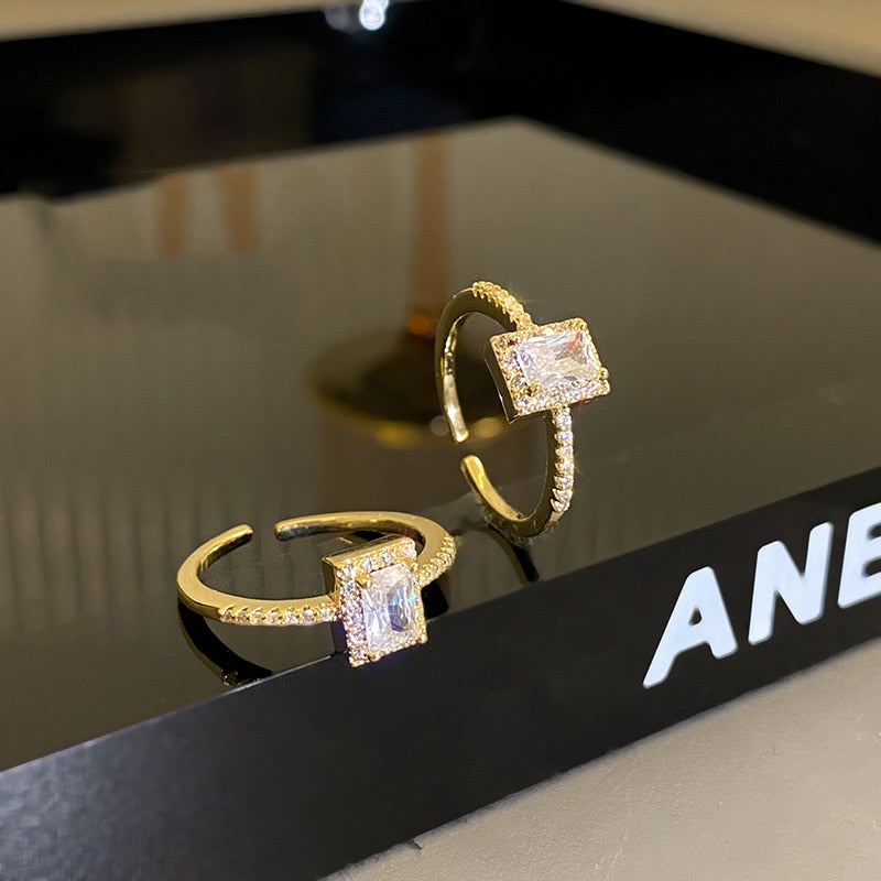 Women's Gold Rings