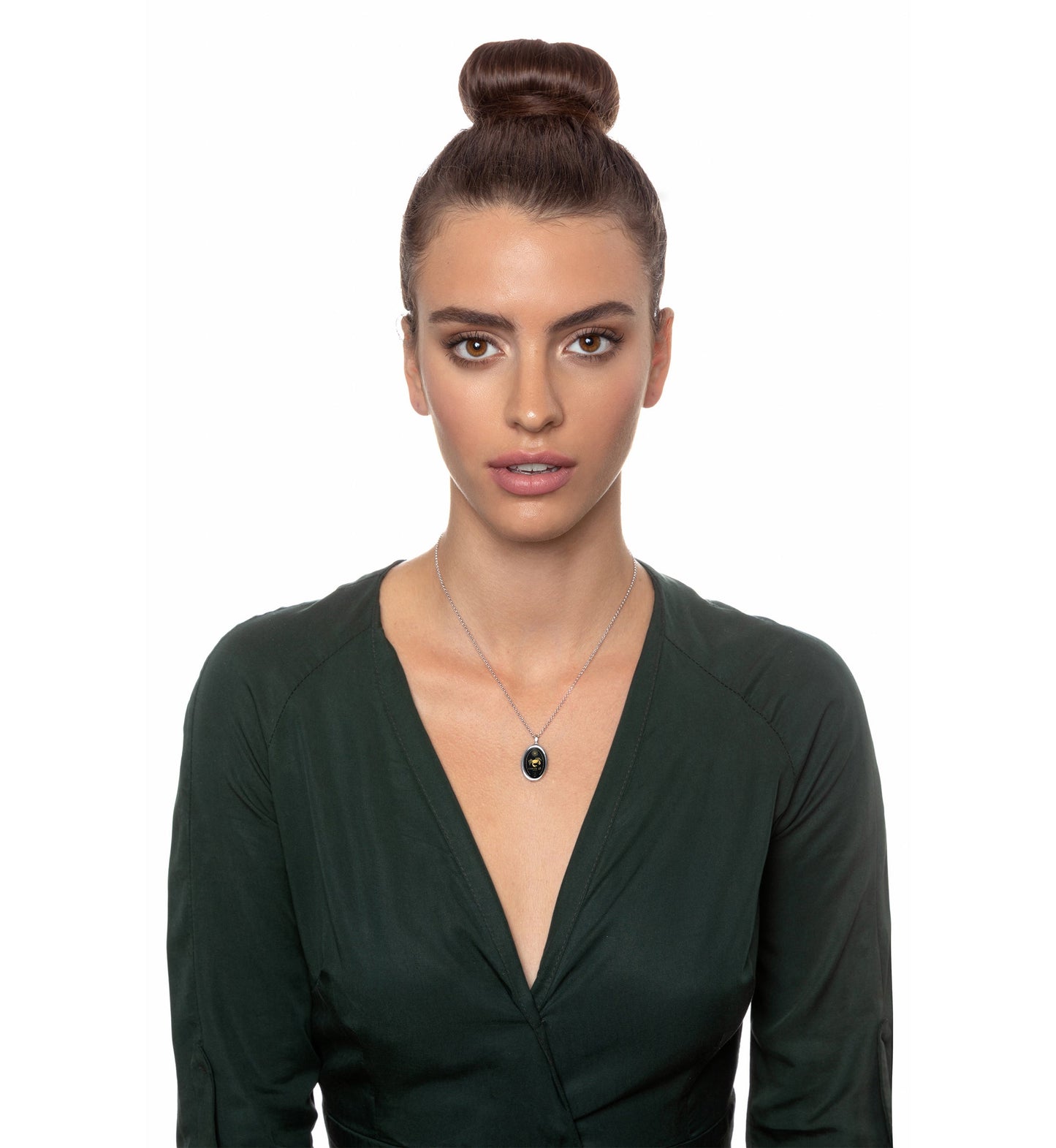Show Your Unique Flair with a Cancer Necklace and Pendant